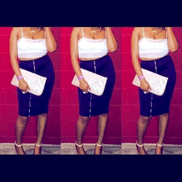 Front Zipper Pencil Skirt! - Picture 1 of 6